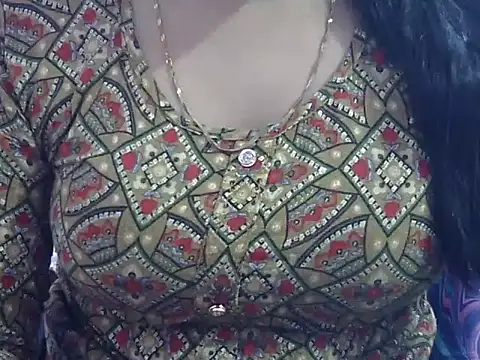 Snapshot of Your_wild_Dia chatting on 03/15/25, 05:52 Your wild Dia online show from 03/15/25, 05:52