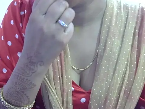 Snapshot of Your_wild_Dia chatting on 10/18/25, 05:54 Your wild Dia online show from 10/18/25, 05:54