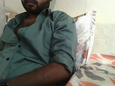 Snapshot of SHENOY3 chatting on 02/01/25, 07:36 SHENOY3 online show from 02/01/25, 07:36