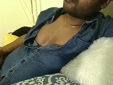 Snapshot of SHENOY3 chatting on 02/23/25, 06:34 SHENOY3 online show from 02/23/25, 06:34