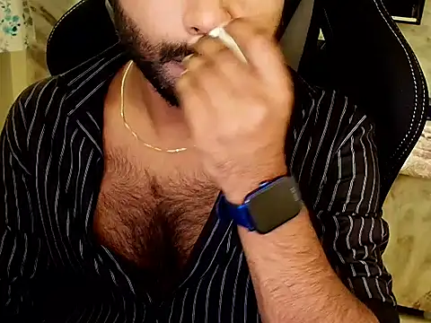 Snapshot of SHENOY3 chatting on 10/02/25, 03:19 SHENOY3 online show from 10/02/25, 03:19