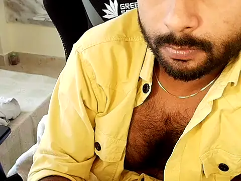 Snapshot of SHENOY3 chatting on 10/16/25, 05:30 SHENOY3 online show from 10/16/25, 05:30