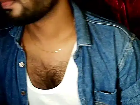 Snapshot of SHENOY3 chatting on 10/23/25, 03:11 SHENOY3 online show from 10/23/25, 03:11