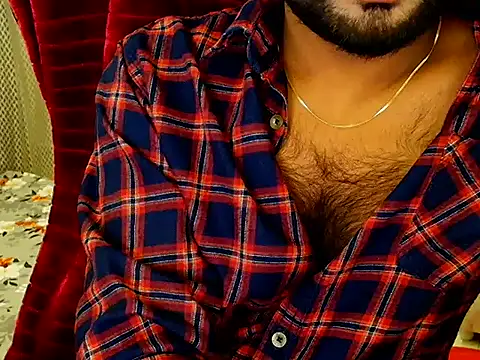 Snapshot of SHENOY3 chatting on 10/28/25, 04:42 SHENOY3 online show from 10/28/25, 04:42