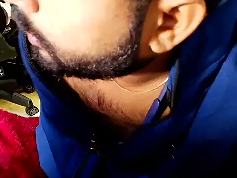 Snapshot of SHENOY3 chatting on 11/09/25, 08:07 SHENOY3 online show from 11/09/25, 08:07