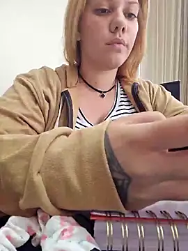 Snapshot of Janefruti chatting on 02/12/25, 05:37 Janefruti online show from 02/12/25, 05:37