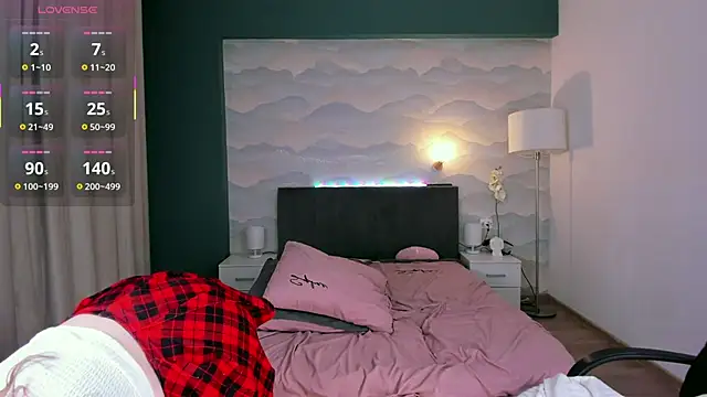 Snapshot of Tori_cat chatting on 11/22/25, 03:00 Tori cat online show from 11/22/25, 03:00