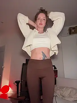 Weeissy online show from 02/06/26, 06:55