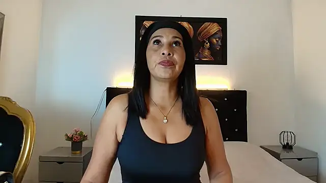 Shanon mature online show from 06/08/26, 07:25