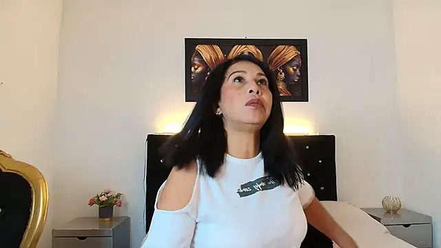 Shanon mature online show from 06/12/26, 07:35