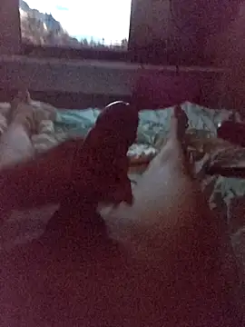 Kira-san online show from 11/24/25, 03:17