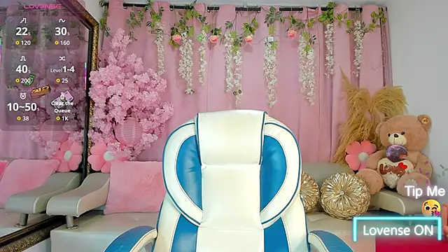 SammyGirlTS online show from 04/08/26, 11:21