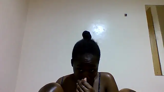 sweetelle09 online show from 03/31/26, 05:13