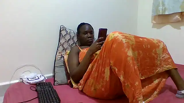 sweetelle09 online show from 04/10/26, 05:17