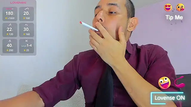 Snapshot of jhonyalzate2 chatting on 01/10/25, 07:00 jhonyalzate2 online show from 01/10/25, 07:00