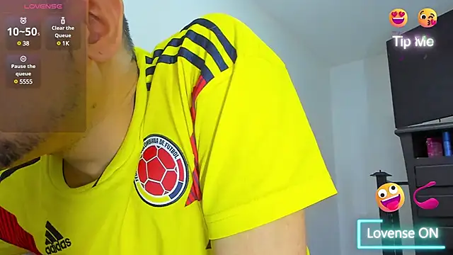 Snapshot of jhonyalzate2 chatting on 01/28/25, 11:39 jhonyalzate2 online show from 01/28/25, 11:39