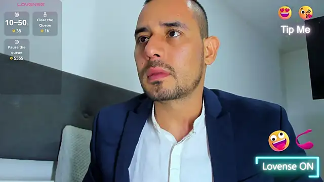 Snapshot of jhonyalzate2 chatting on 03/06/25, 12:54 jhonyalzate2 online show from 03/06/25, 12:54