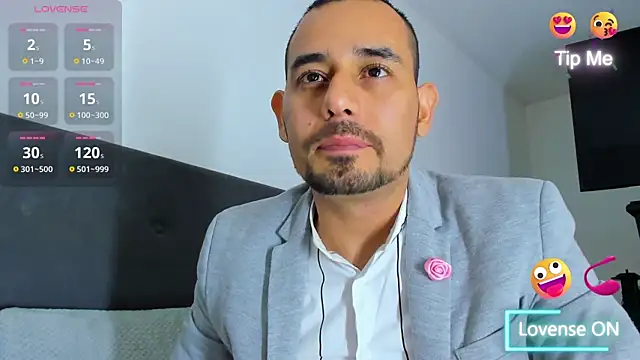 Snapshot of jhonyalzate2 chatting on 03/08/25, 10:56 jhonyalzate2 online show from 03/08/25, 10:56