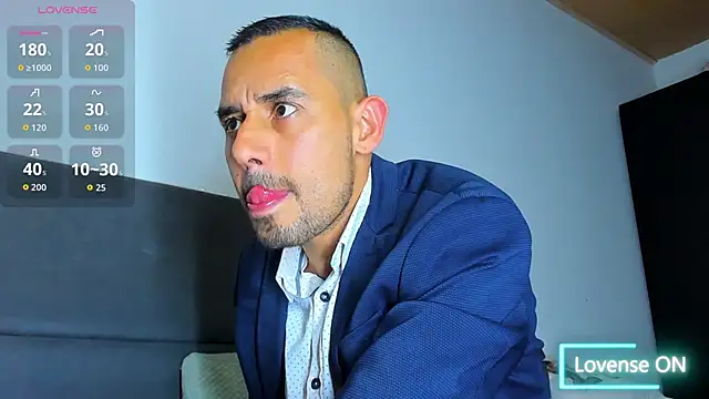 Snapshot of jhonyalzate2 chatting on 11/28/25, 03:09 jhonyalzate2 online show from 11/28/25, 03:09