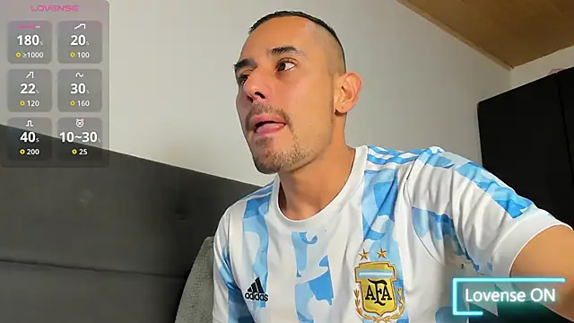 jhonyalzate2 online show from 03/05/26, 02:51