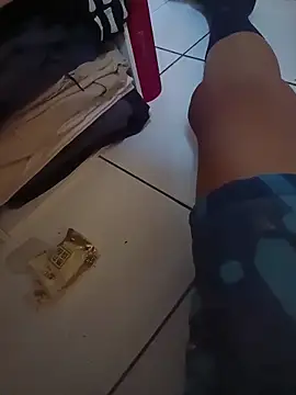 MrRight90 online show from 04/19/26, 11:40