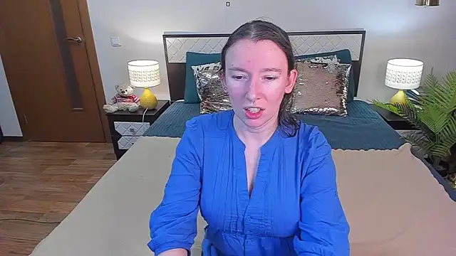 CatherineWalls online show from 06/01/26, 02:57