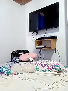 Vicky Rosse online show from 02/10/25, 07:07