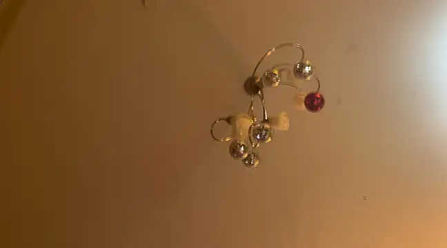 Snapshot of OndruSuk chatting on 02/20/25, 12:19 OndruSuk online show from 02/20/25, 12:19