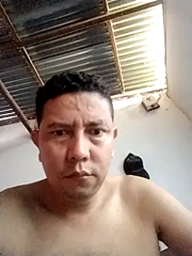 Lachuchaenlacara1988 online show from 04/20/26, 01:58