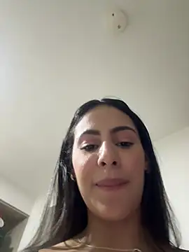 Snapshot of vicky_rachell chatting on 02/24/25, 01:21 vicky rachell online show from 02/24/25, 01:21