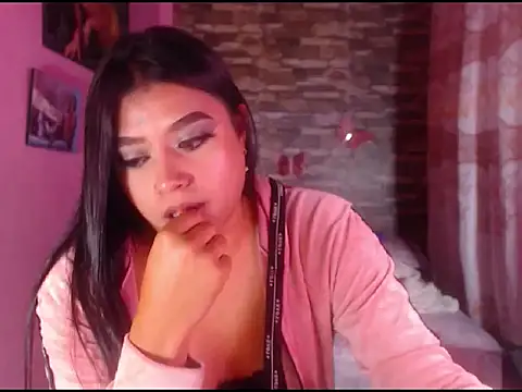 Snapshot of katrinawillff chatting on 02/11/25, 09:09 katrinawillff online show from 02/11/25, 09:09