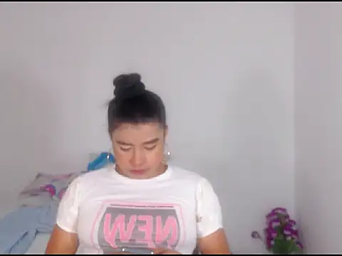 katrinawillff online show from 02/25/26, 03:21