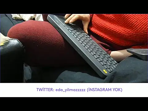 sexy modelll online show from 03/22/25, 09:42