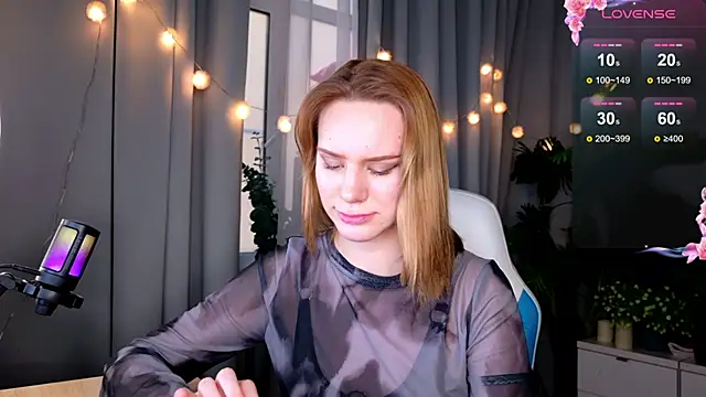 Ramona    online show from 12/28/24, 09:31