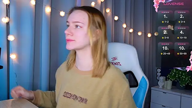 Ramona    online show from 02/05/25, 06:02