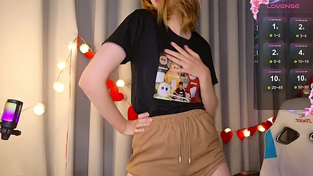 Ramona    online show from 02/08/25, 09:46