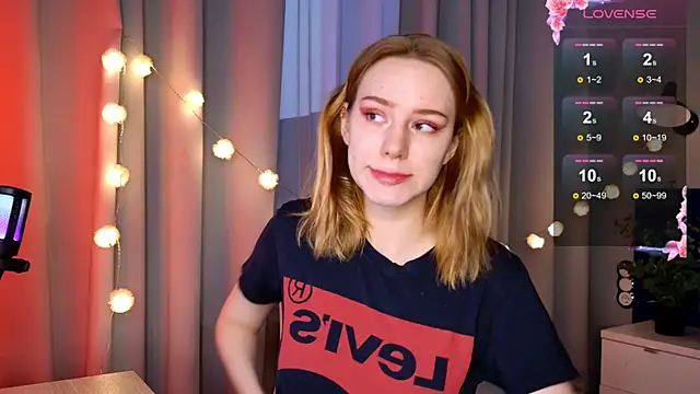 Ramona    online show from 02/10/25, 05:58