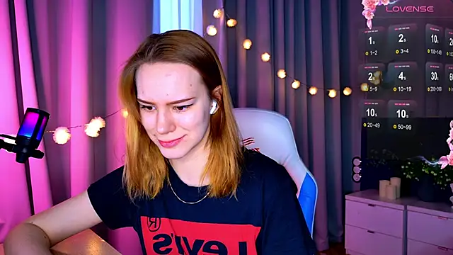 Ramona    online show from 03/15/25, 06:14