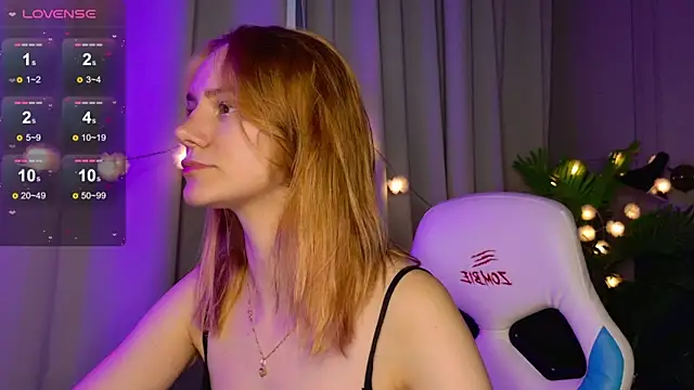 Ramona    online show from 09/19/25, 05:53