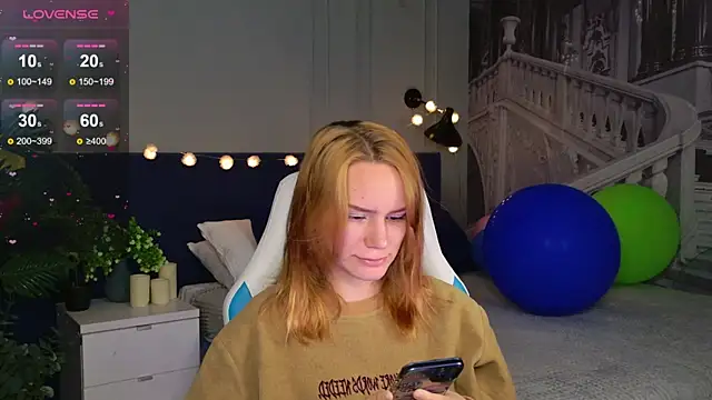 Ramona    online show from 09/24/25, 05:55