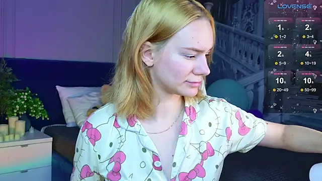 Ramona    online show from 11/30/25, 06:17