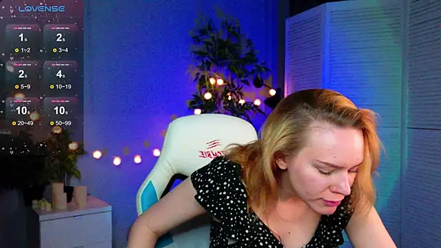 Ramona    online show from 04/03/26, 06:22