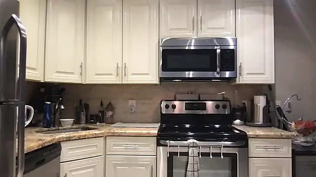 BigGuyMuscle online show from 10/03/25, 08:28