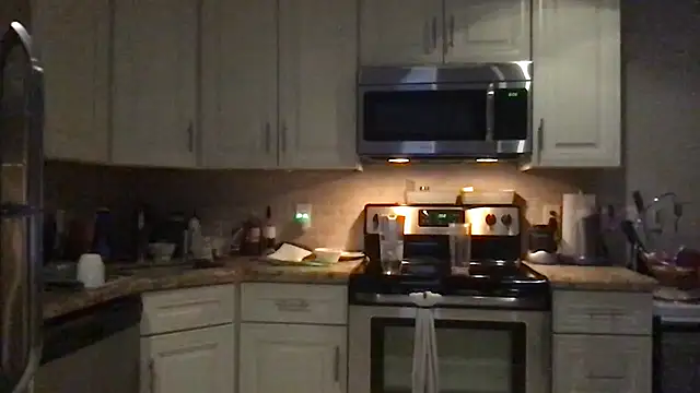 BigGuyMuscle online show from 11/15/25, 08:00