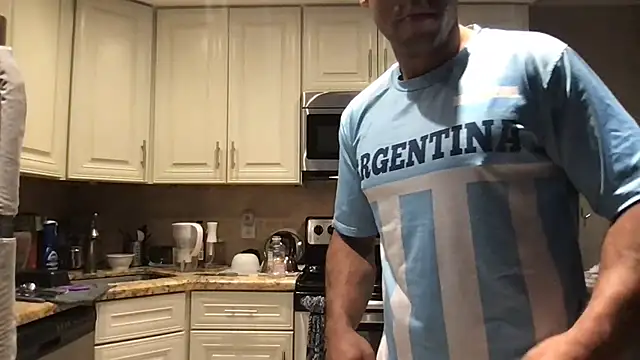 BigGuyMuscle online show from 03/30/26, 08:54