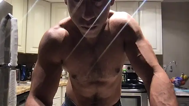 BigGuyMuscle online show from 04/11/26, 01:54