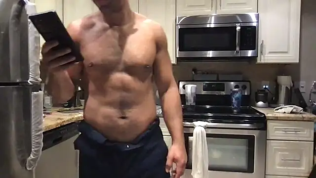 Snapshot of BigGuyMuscle chatting on 06/08/26, 01:28 BigGuyMuscle online show from 06/08/26, 01:28