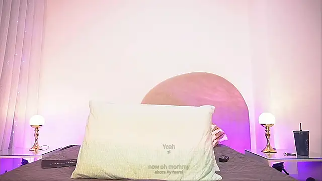 alexaa walker online show from 11/24/25, 12:05