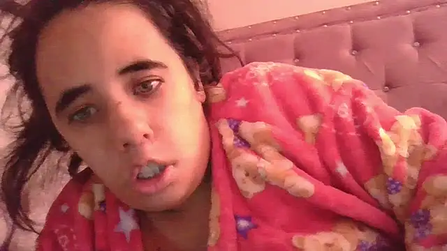 annarose19 online show from 03/21/26, 02:42