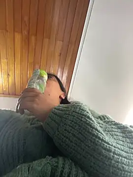 annarose19 online show from 04/17/26, 03:59